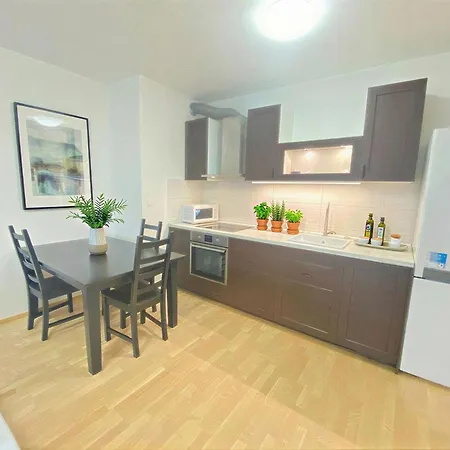 Apartment Fortuna Garden V Prague